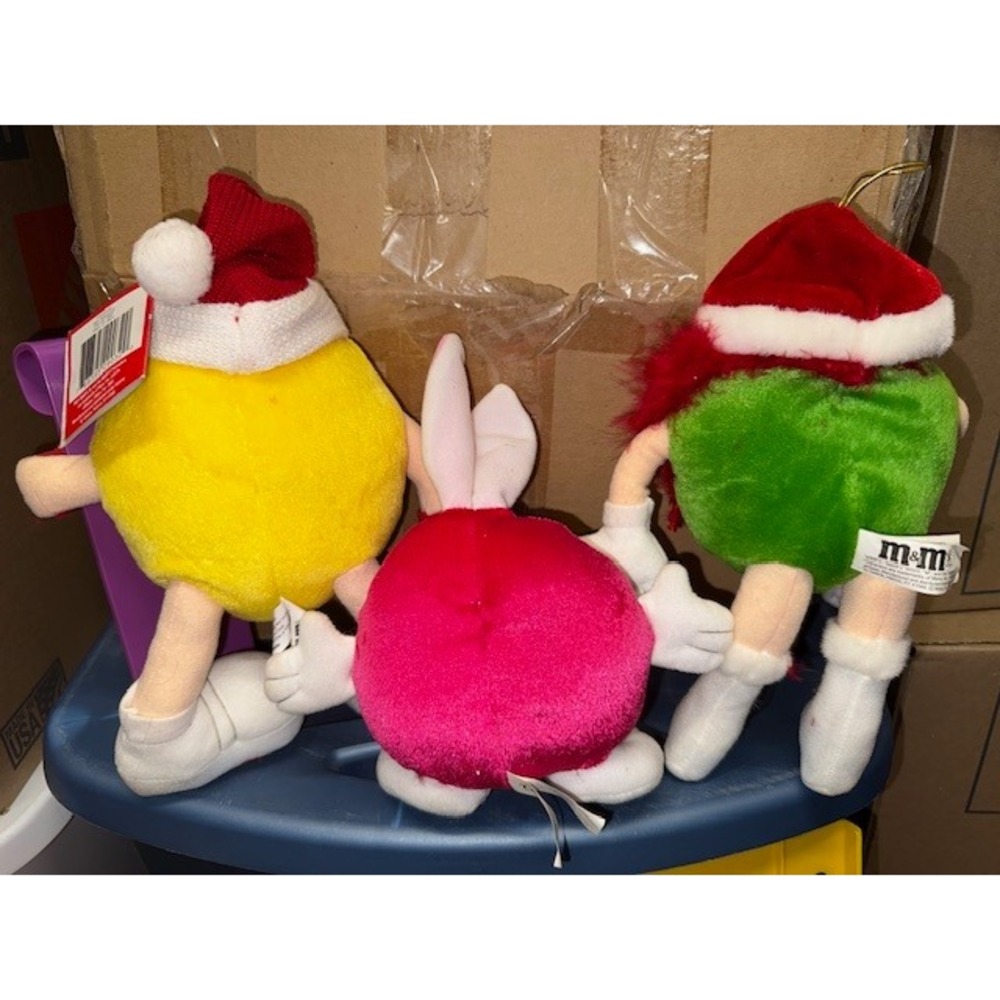 M&M M&Ms Christmas Plush Yellow Red Green Bunny Holiday - Picture 5 of 11